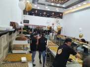 بالصور: افتتاح محل "كنافة" للحلويات في مدينة الرملة